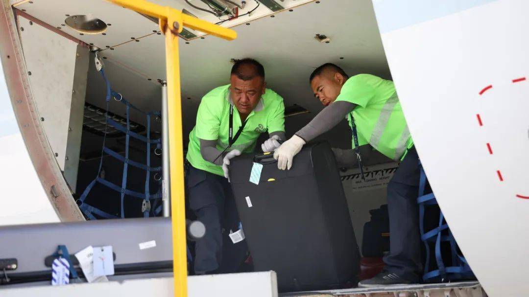 西安咸陽國際機場 建好用好機場站坪共享休息室，服務職工見行見效